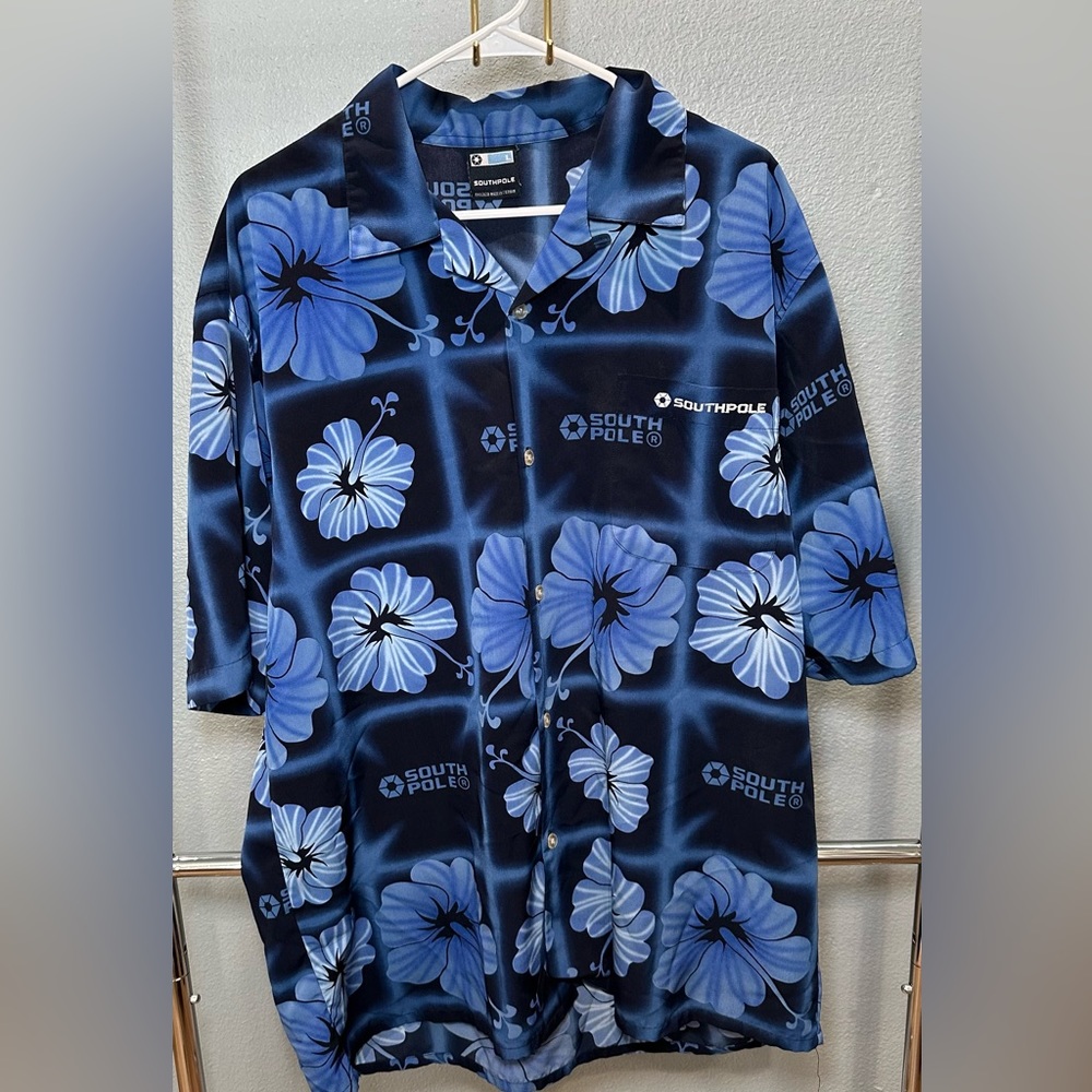 Vintage South Pole Flowered Button Down‎ Shirt (Size L)